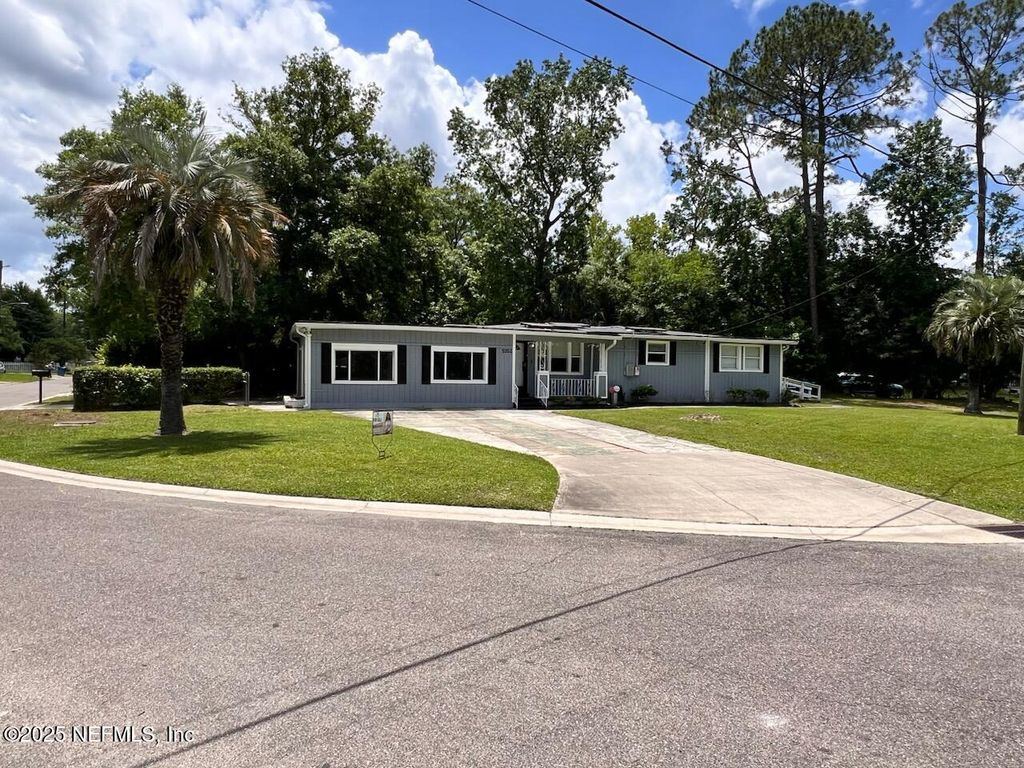 5350 NEWCOMBE Road, Jacksonville, FL 32209