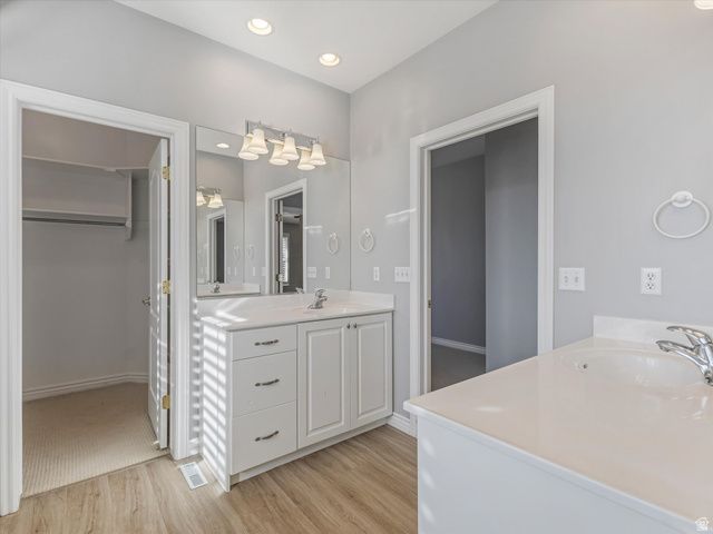 352 E HAVEN CREST RD, Draper, UT 84020