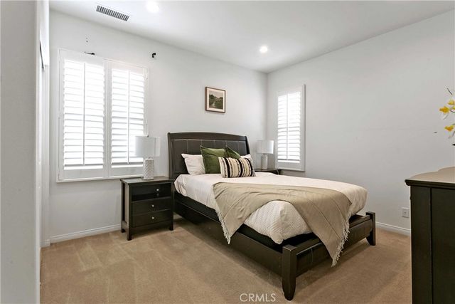95 hanging garden, Irvine, CA 92620