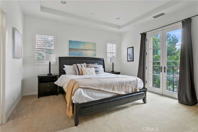 95 hanging garden, Irvine, CA 92620