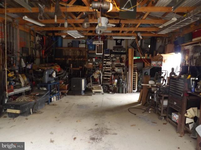 6 E ELDA AVE, Schuylkill Haven, PA 17972