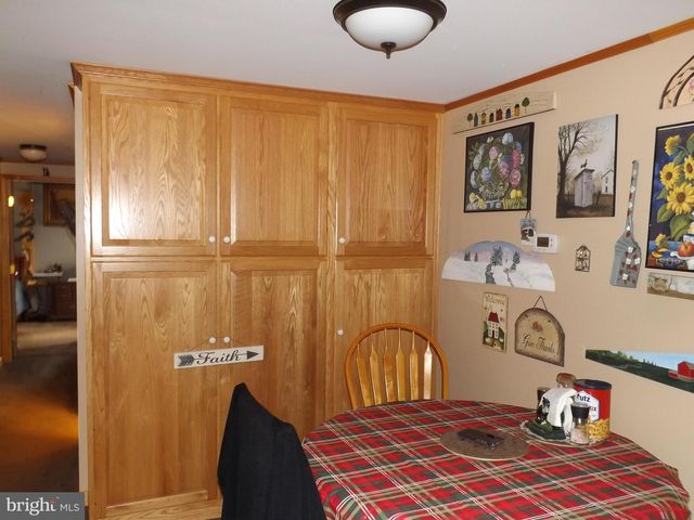 6 E ELDA AVE, Schuylkill Haven, PA 17972