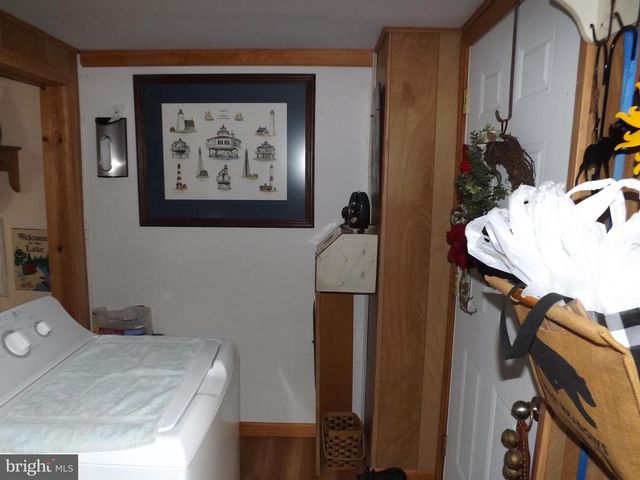 6 E ELDA AVE, Schuylkill Haven, PA 17972