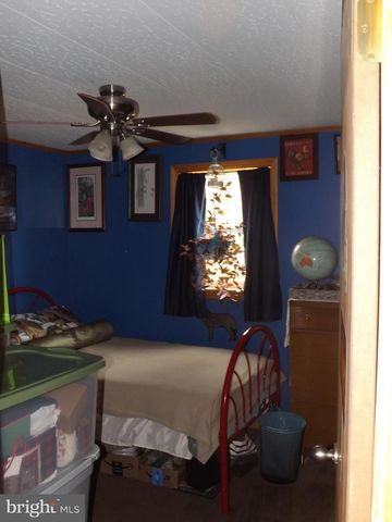 6 E ELDA AVE, Schuylkill Haven, PA 17972