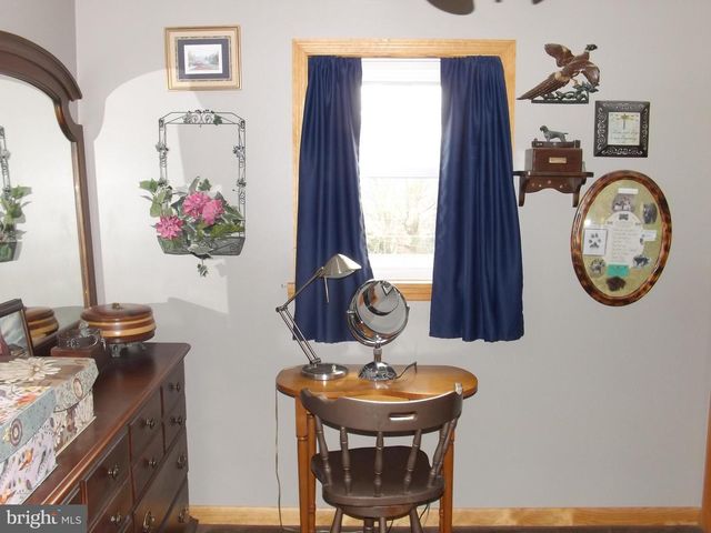 6 E ELDA AVE, Schuylkill Haven, PA 17972