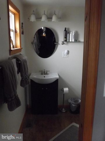 6 E ELDA AVE, Schuylkill Haven, PA 17972