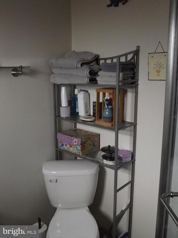 6 E ELDA AVE, Schuylkill Haven, PA 17972