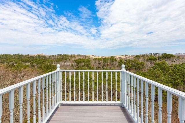 10 Somerset Rd, Provincetown, MA 02657