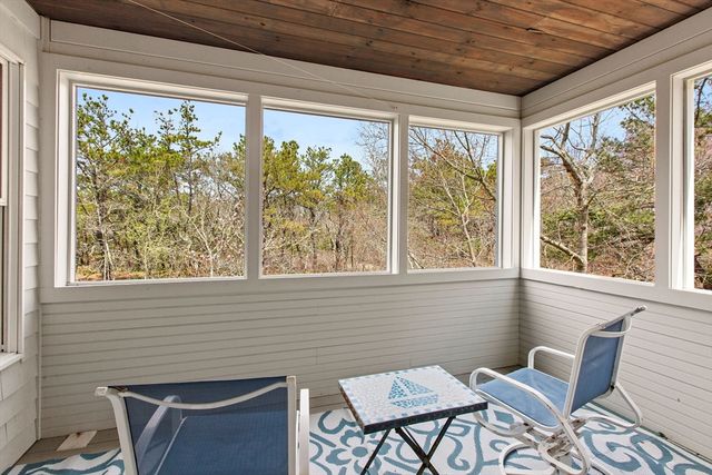 10 Somerset Rd, Provincetown, MA 02657