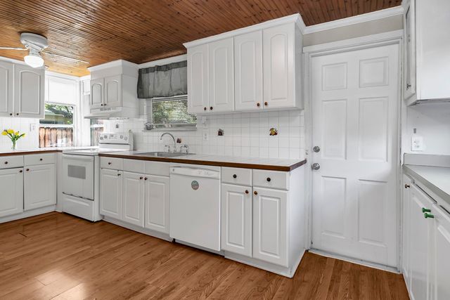 421 S L Street, Lake Worth Beach, FL 33460