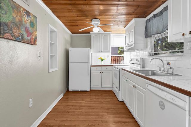 421 S L Street, Lake Worth Beach, FL 33460