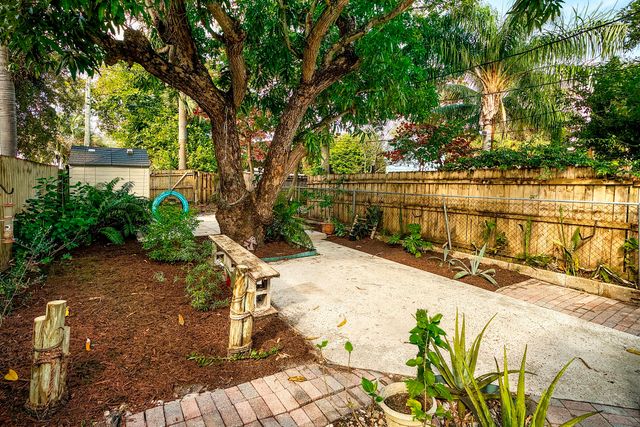 421 S L Street, Lake Worth Beach, FL 33460