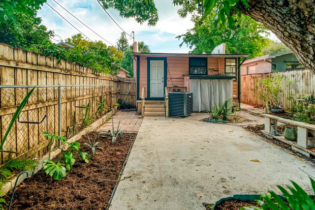 421 S L Street, Lake Worth Beach, FL 33460