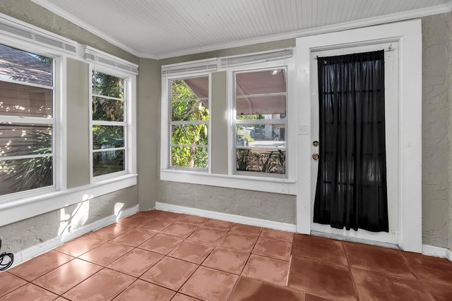 421 S L Street, Lake Worth Beach, FL 33460