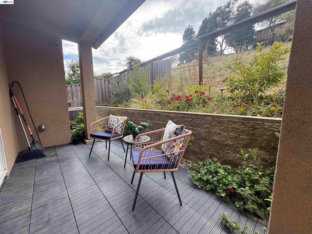 408 Colina Way, El Sobrante, CA 94803