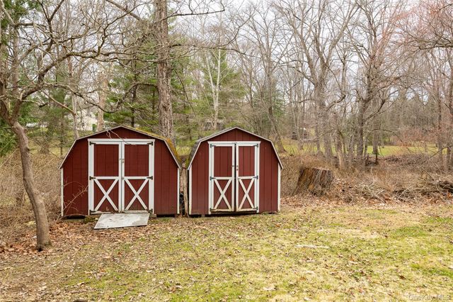 19 Creek Bend Road, Hopewell Junction, NY 12533