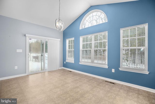 5825 DEEP CREEK DR, Fredericksburg, VA 22407