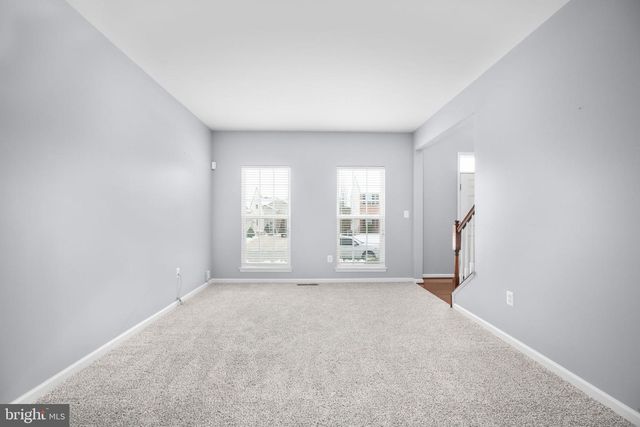 5825 DEEP CREEK DR, Fredericksburg, VA 22407