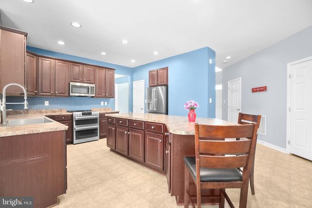 5825 DEEP CREEK DR, Fredericksburg, VA 22407