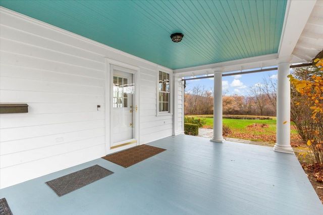 16 West Road, Bennington, VT 05201