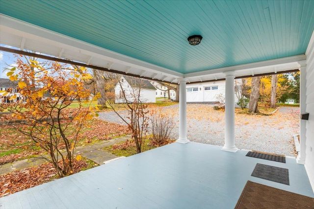 16 West Road, Bennington, VT 05201