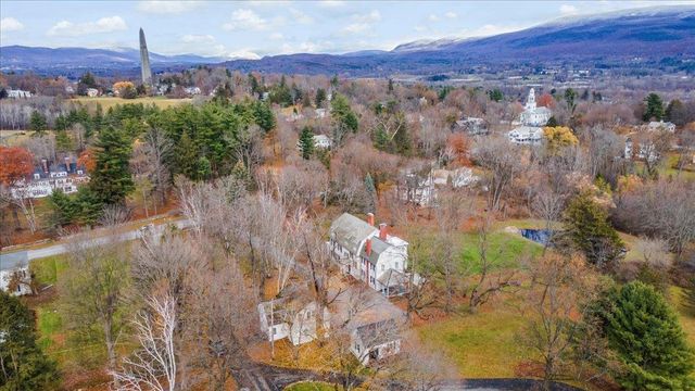 16 West Road, Bennington, VT 05201