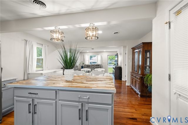 1307 Enon AVE, Chester, VA 23836