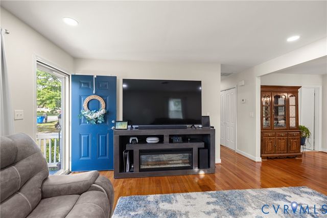 1307 Enon AVE, Chester, VA 23836