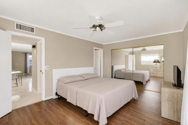 95 Burgundy B, Delray Beach, FL 33484