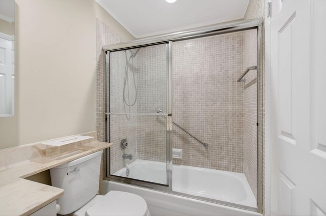 95 Burgundy B, Delray Beach, FL 33484