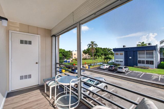 95 Burgundy B, Delray Beach, FL 33484