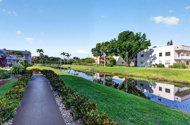 95 Burgundy B, Delray Beach, FL 33484