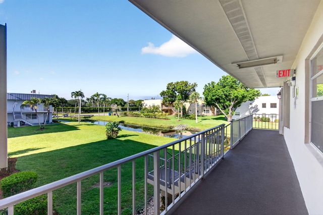 95 Burgundy B, Delray Beach, FL 33484