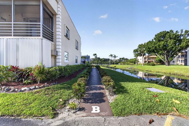 95 Burgundy B, Delray Beach, FL 33484