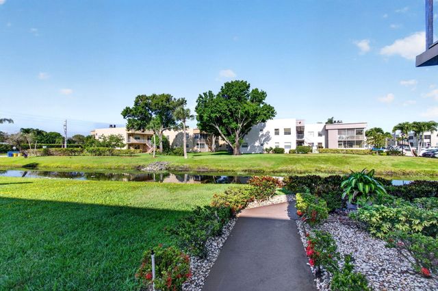 95 Burgundy B, Delray Beach, FL 33484