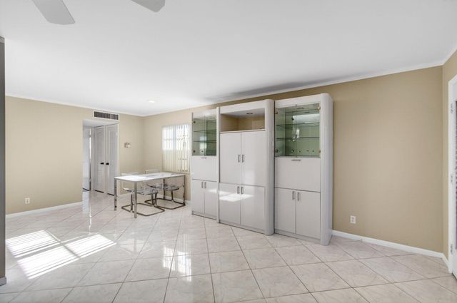 95 Burgundy B, Delray Beach, FL 33484