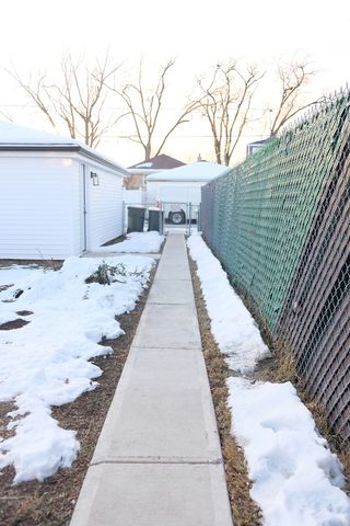 Address unavailable.