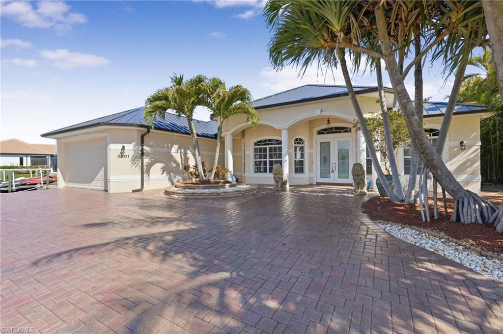 2501 SE 19th PL, CAPE CORAL, FL 33904 — exterior