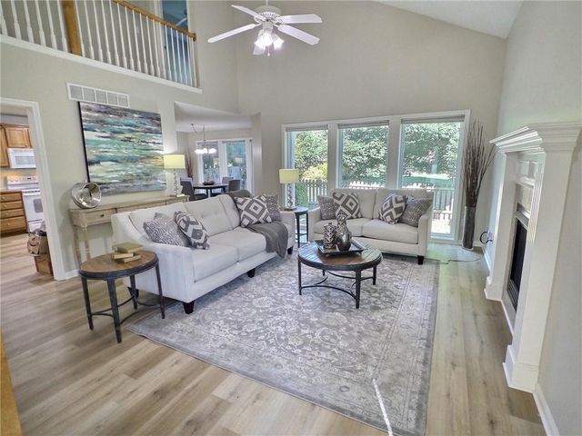 7117 McCoy Street, Shawnee, KS 66227