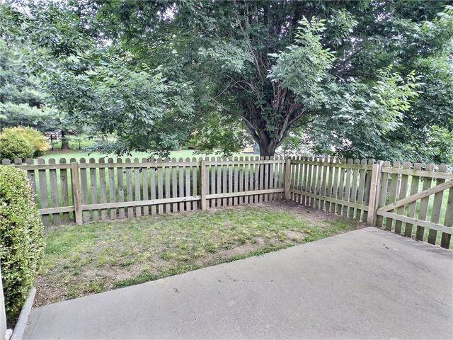 7117 McCoy Street, Shawnee, KS 66227
