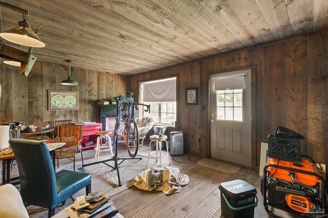 605 Meander Ln, Cantonment, FL 32533