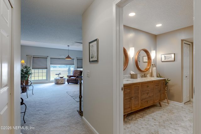 3327 LIGHTHOUSE POINT Lane, Jacksonville, FL 32250