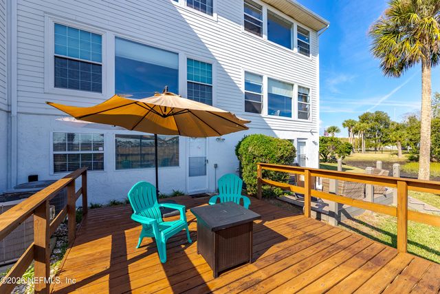 3327 LIGHTHOUSE POINT Lane, Jacksonville, FL 32250