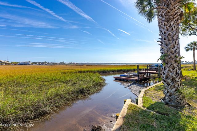 3327 LIGHTHOUSE POINT Lane, Jacksonville, FL 32250