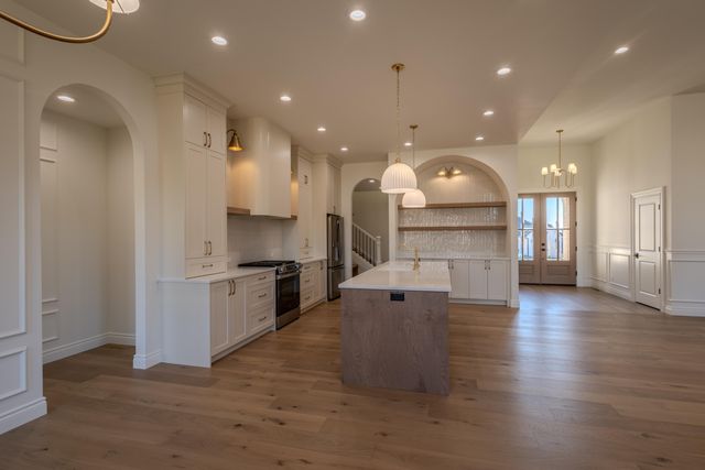 2157 North Silver Charm Avenue, Springfield, MO 65802