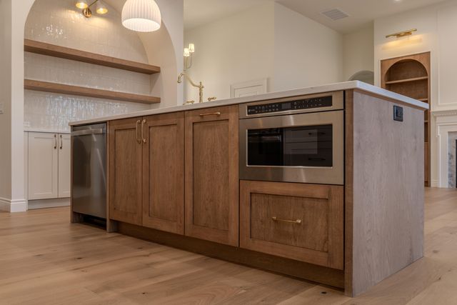 2157 North Silver Charm Avenue, Springfield, MO 65802