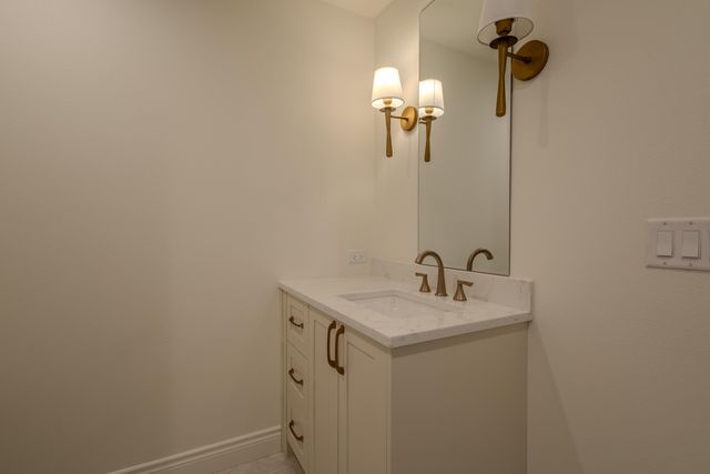 2157 North Silver Charm Avenue, Springfield, MO 65802