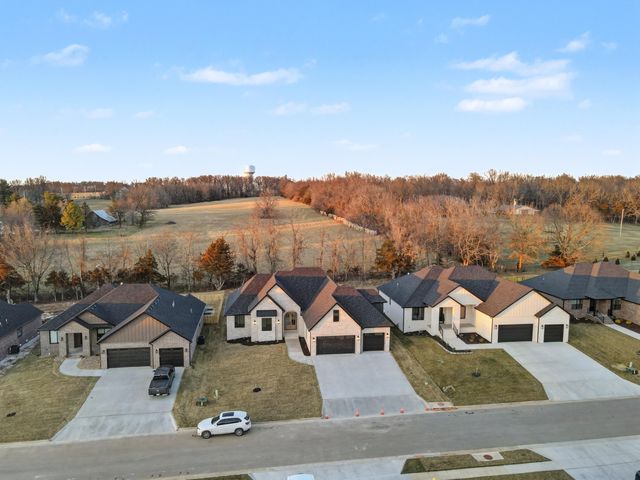 2157 North Silver Charm Avenue, Springfield, MO 65802