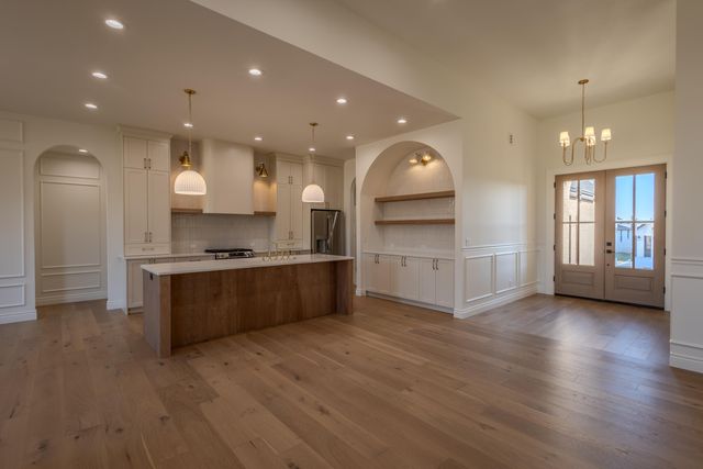 2157 North Silver Charm Avenue, Springfield, MO 65802