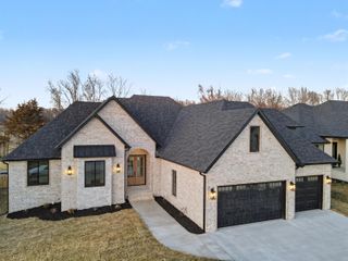 2157 North Silver Charm Avenue, Springfield, MO 65802